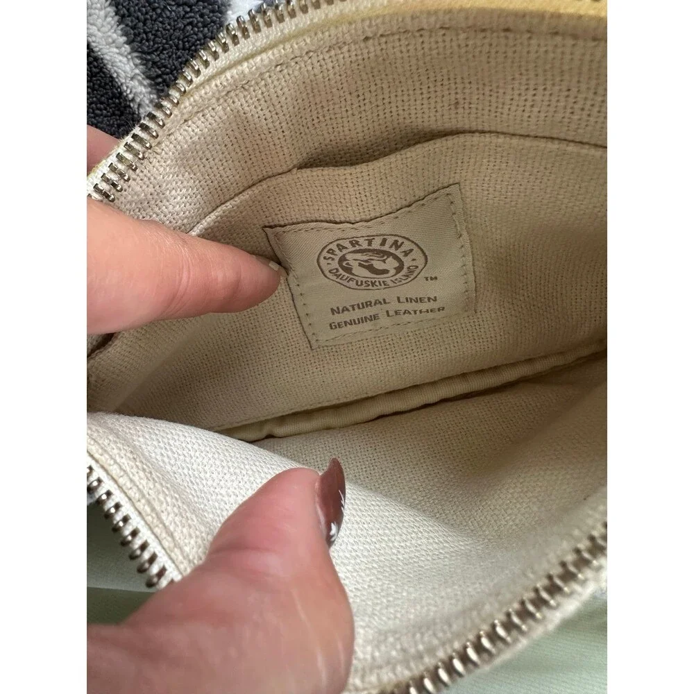 Spartina Daufuskie Island Floral Natural Linen Genuine Leather Wristlet
